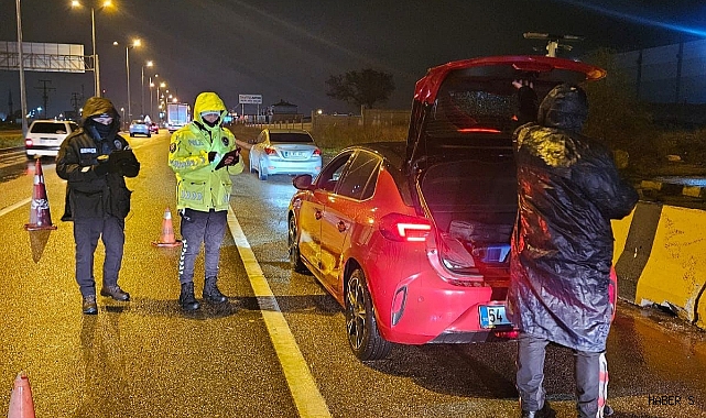 Bandırma İlçe Emniyet Müdürlüğü’ne bağlı ekipler tarafından şok asayiş, trafik,