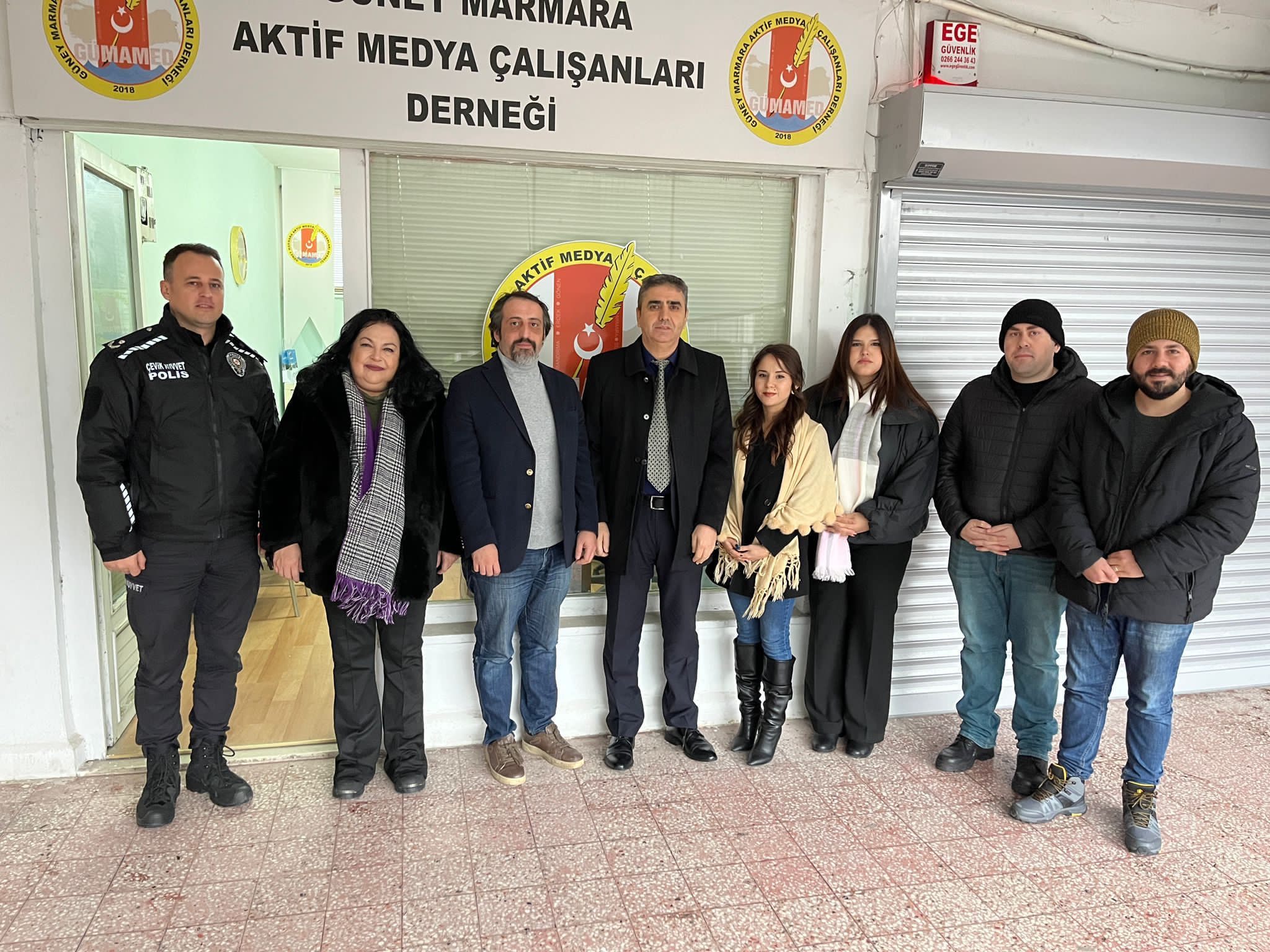 Bandırma İlçe Emniyet Müdürü, 10 Ocak Çalışan Gazeteciler Günü’nde gazetecileri