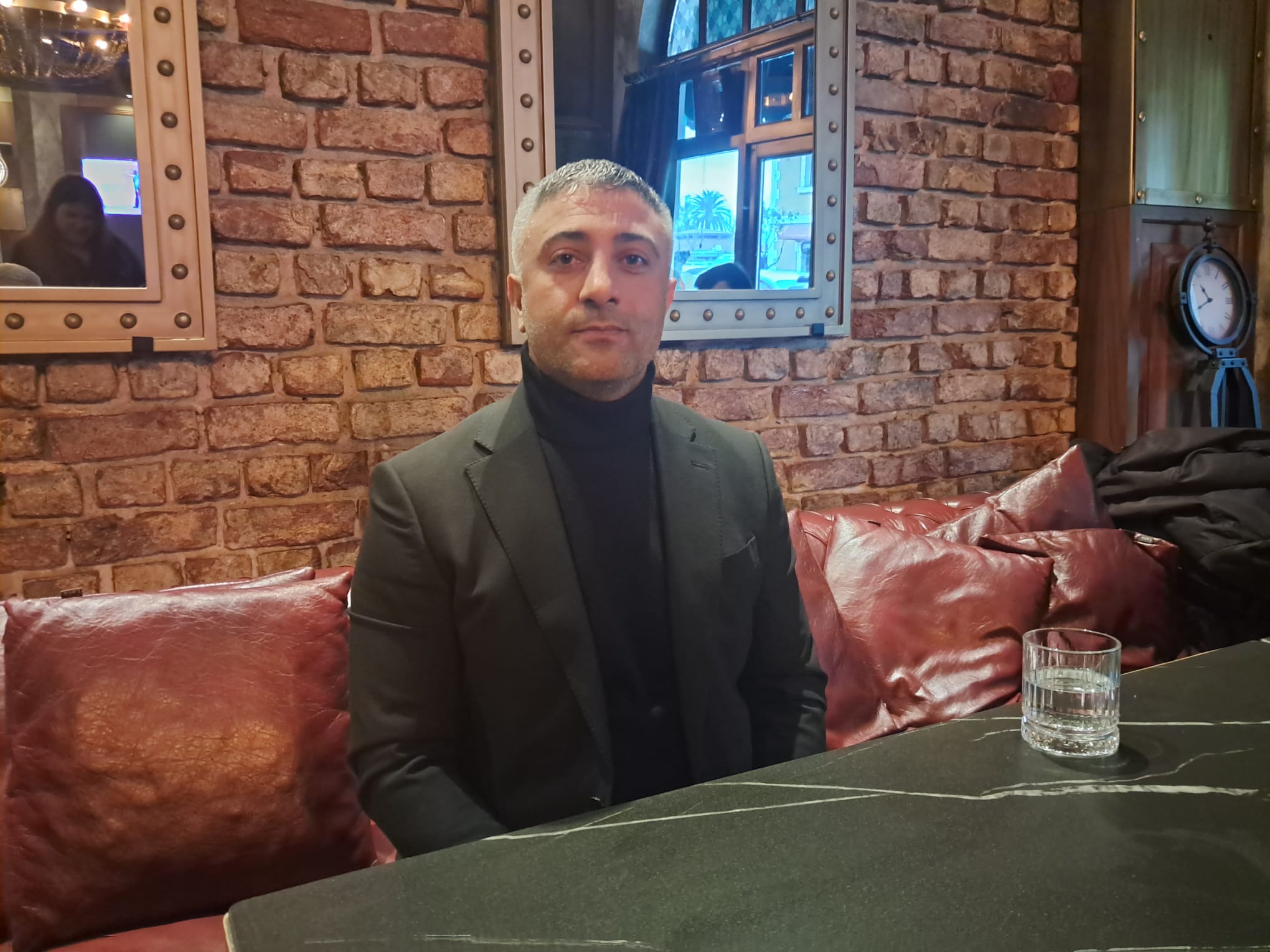 Gelecek Partisi Balıkesir İl Başkanı Burhan Deniz yaptığı basın toplantısında