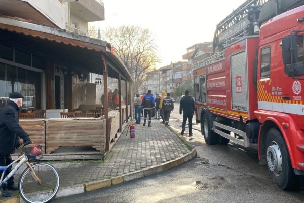 GÖNEN’DEKİ FIRIN YANGINI KORKU YARATTI