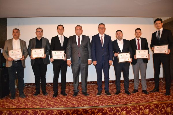 TİCARET BORSASINDAN 5 FİRMAYA  TEŞEKKÜR PLAKETİ