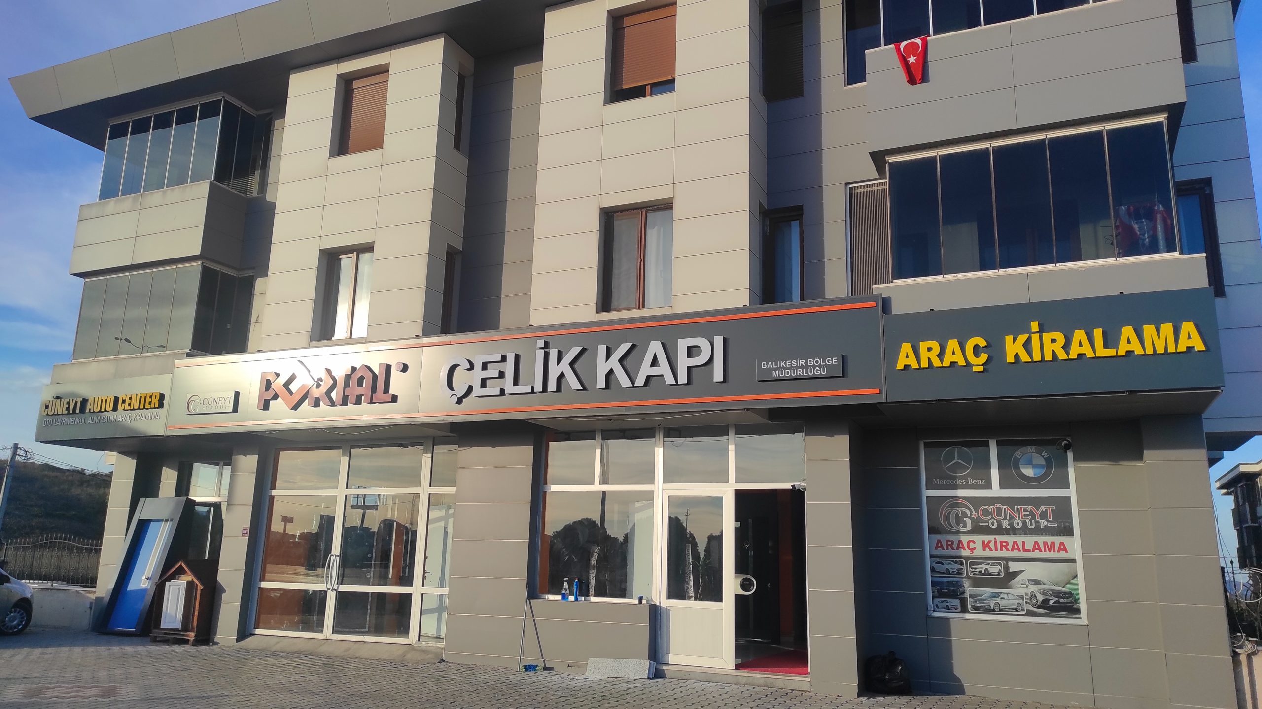 Bandırma’nın bir çok sektörde başarılı işlere imza atmış girişimci iş