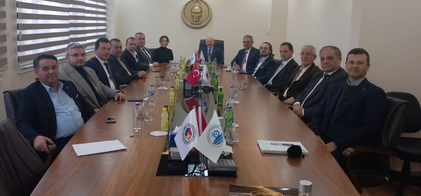 Ticaret Borsası Başkanı Can Ata Tan ve Borsa heyeti Bandırma