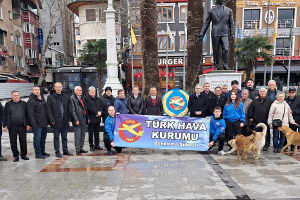 THK 99. YAŞINI KUTLUYOR