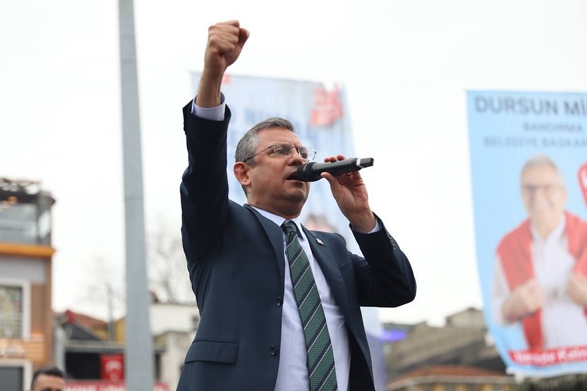 ÖZEL’DEN AKŞENER’E : SENDE OLMAYAN İNSAF İYİ PARTİ’NİN İYİ İNSANLARINDA VAR!