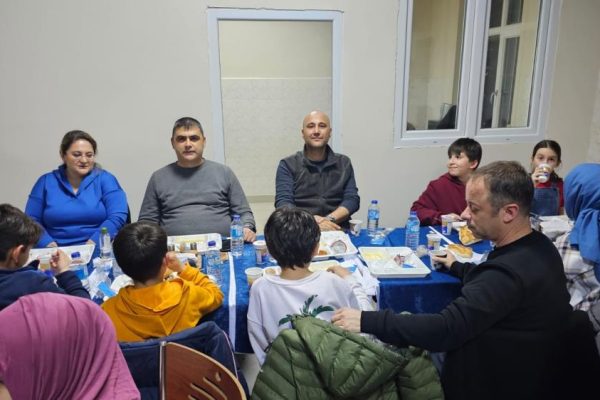 KOYUNCULUK ARAŞTIRMA MÜDÜRLÜĞÜ’NDE İFTAR YEMEĞİ