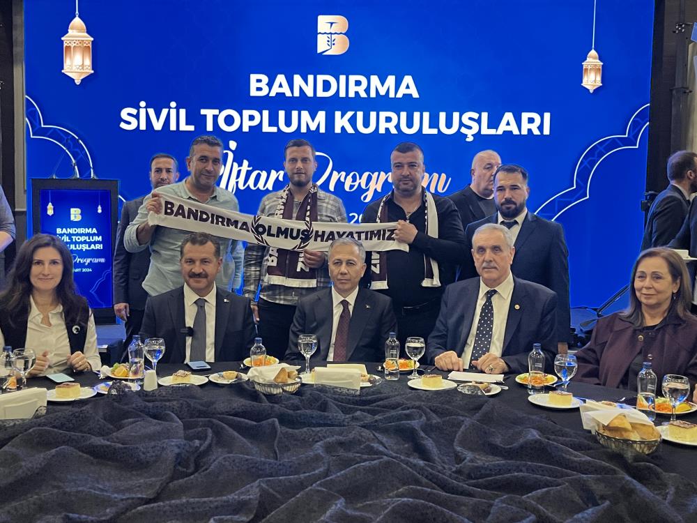 İçişleri Bakanı Ali Yerlikaya, Balıkesir ziyaretleri kapsamında, Balıkesir Büyükşehir Belediyesinin