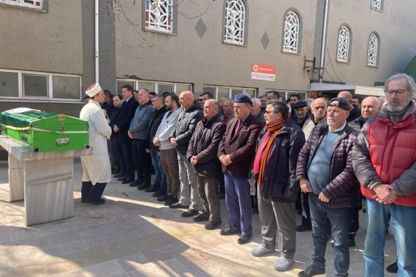 BAL MAHMUT EBEDİYETE UĞURLANDI