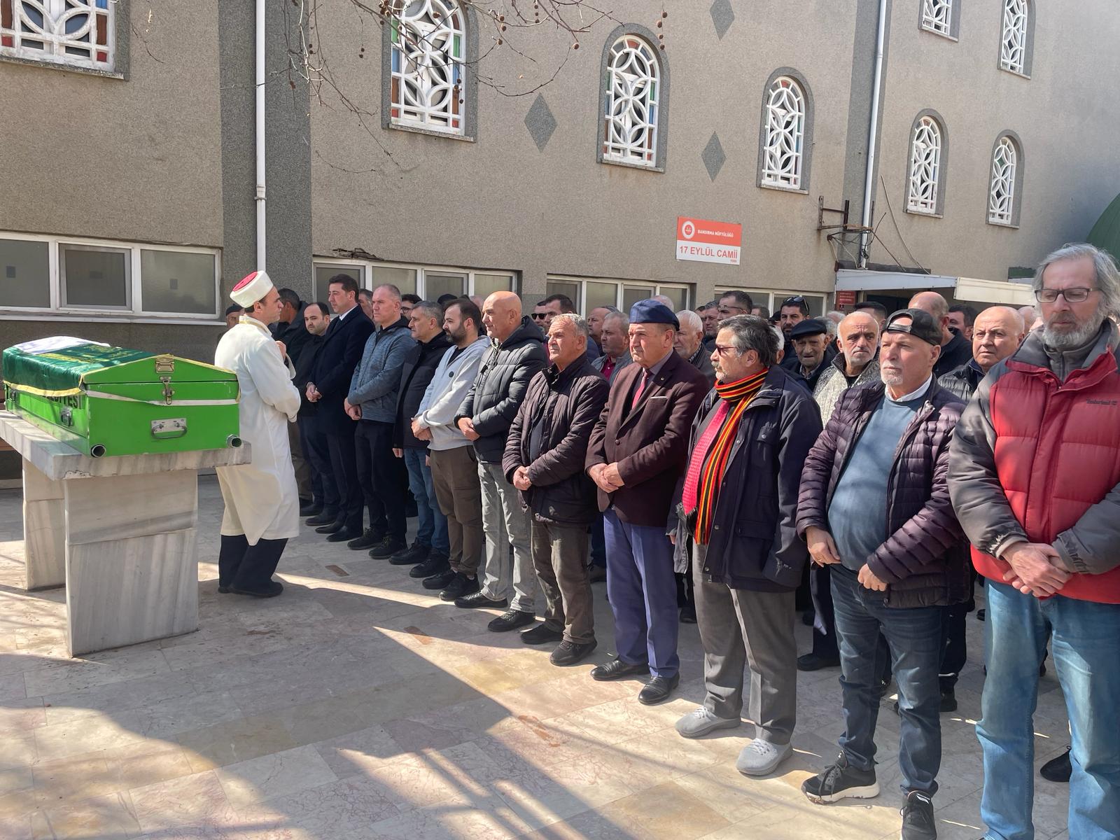 Bandırma spor camiasının sevilen isimlerinde ve Bandırmaspor eski menajerlerinden Mahmut