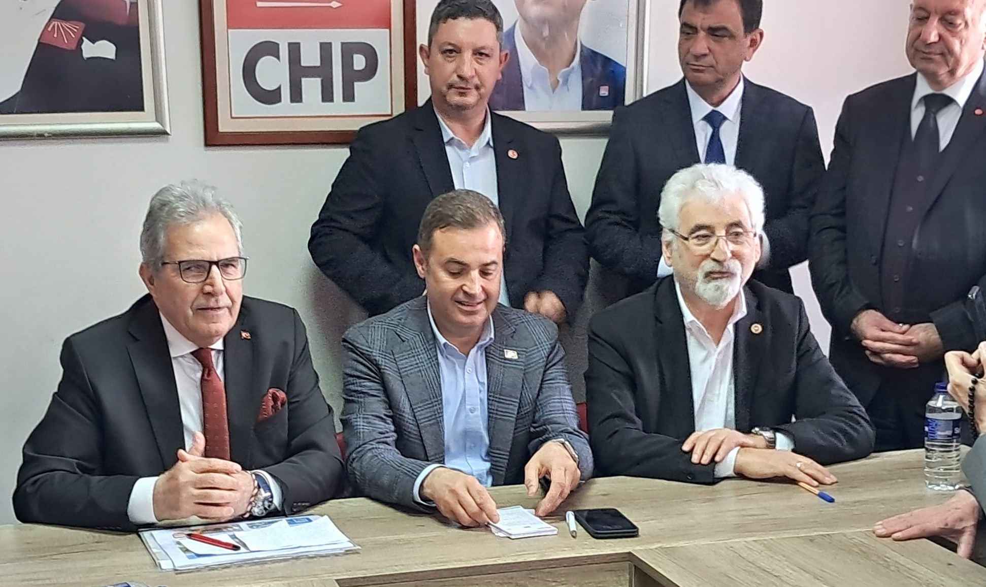   CHP Bandırma Belediye Başkan Adayı Dursun Mirza ilçe teşkilatında