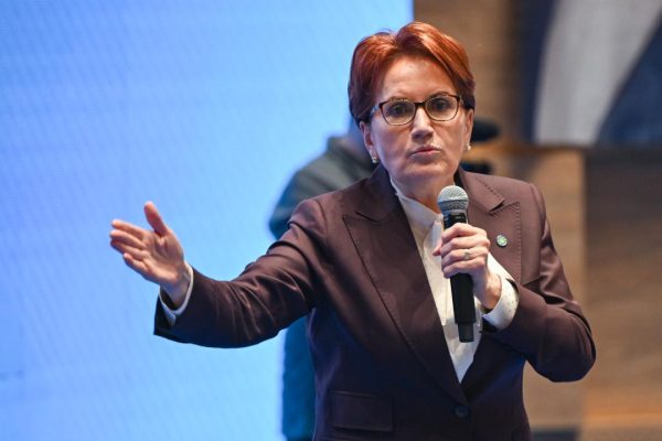 AKŞENER : CHP’NİN JEST İSTEMESİNDEN MİDEM BULANIYOR ARTIK!