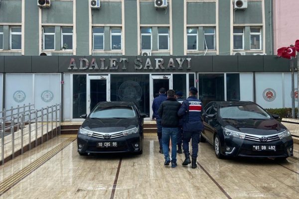 PSİKİYATRİ KLİNİĞİ UYUŞTURUCU YUVASI OLMUŞ!