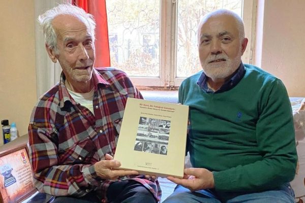 USTA GAZETECİ HAYATINI KAYBETTİ