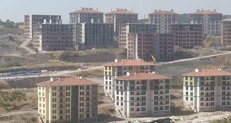 BALIKESİR’DE MART AYINDA 2 BİN 341 KONUT SATILDI Balıkesir’de mart ayında TÜİK verilerine göre 2 bin 341 konut