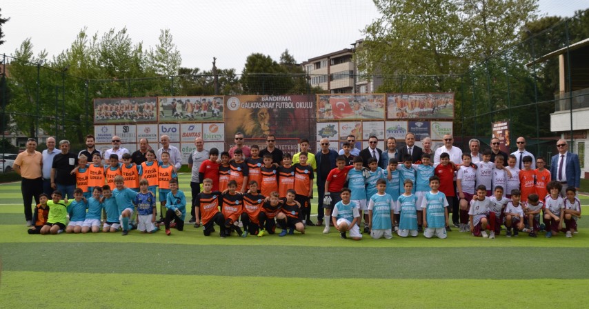   Bandırma Galatasaray Futbol Okullarının organize ettiği İlkokullar arası Ulusal