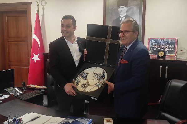 BÜYÜKŞEHİR BELEDİYE BAŞKANI AKIN BANDIRMA’DA