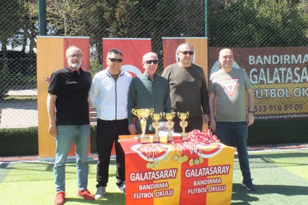 BANDIRMA GALATASARAY FUTBOL OKULU’NDAN ANLAMLI TURNUVA