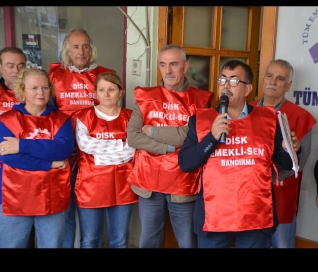 DİSK Emekli Sen Şube Başkanı Levent Balkış, hükümeti uyararak insan