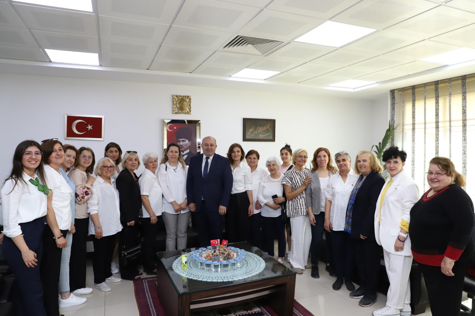 Gönen Halkından Belediye Başkanı İbrahim Palaz’a Hayırlı Olsun Ziyaretleri Gönen