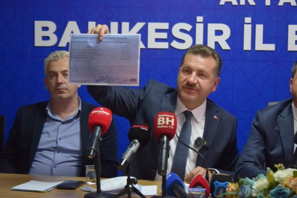 YÜCEL YILMAZ BORÇ İDDİALARINA YANIT VERDİ
