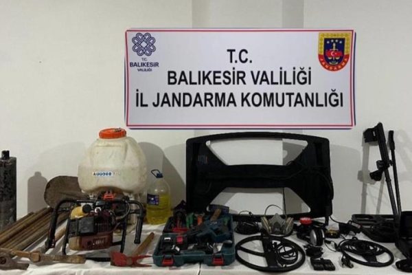 TARİHİ ESER KAÇAKÇILIĞINDA 6 GÖZALTI