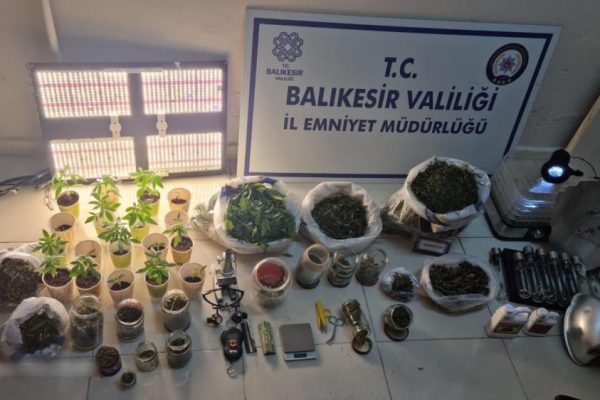 ERDEK’TE UYUŞTURUCU OPERASYONU