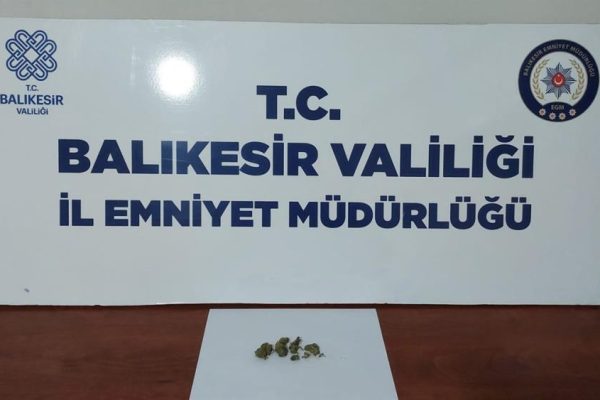 ÜZERİNDEN UYUŞTURUCU MADDE ÇIKTI