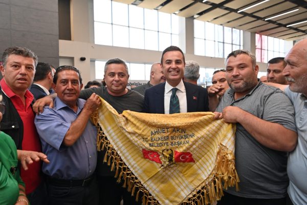 BAŞKAN AKIN: BALIKESİR TÜRKİYE’NİN PARLAYAN YILDIZI OLACAK