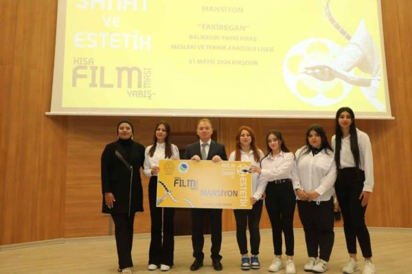 ÖĞRENCİLERİN KISA FİLMİ MANSİYON ALDI