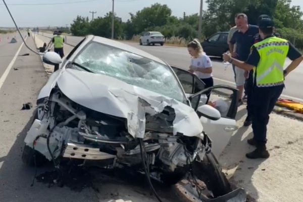 GÖNEN’DE TRAFİK KAZASI : 1 YARALI
