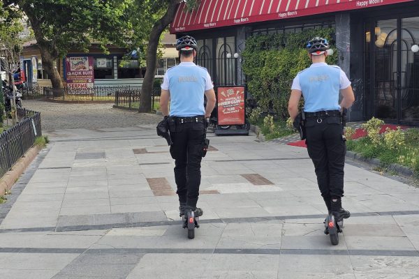 BANDIRMA SAHİLLERİNDE SCOOTER TİMLER GÖREVDE