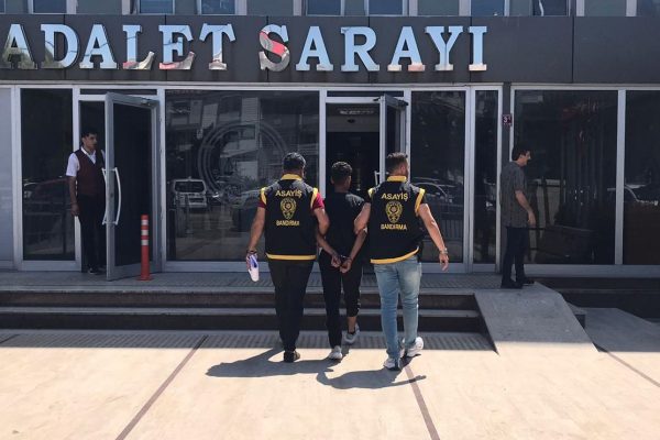 TRAFİK MAGANDASI ORTALIĞI BİRBİRİNE KATTI