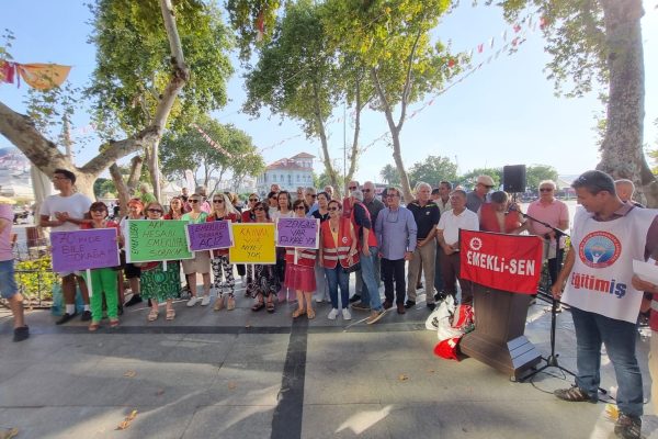 BALKIŞ: EMEKLİLER OLARAK ERKEN SEÇİMİ İŞARET EDİYORUZ