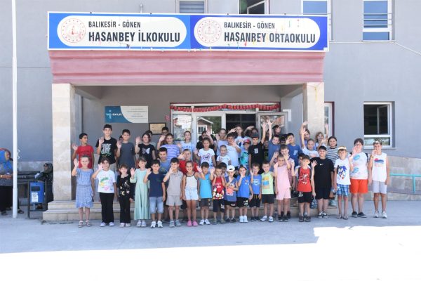 BBB KIRSALDA ÇOCUKLARI VR GÖZLÜKLERLE BULUŞTURDU