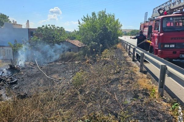 BANDIRMA’DAKİ YANGIN BÜYÜMEDEN SÖNDÜRÜLDÜ