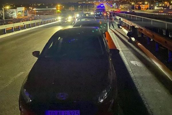 KOROZMAN KÖPRÜSÜNDE ZİNCİRLEME KAZA