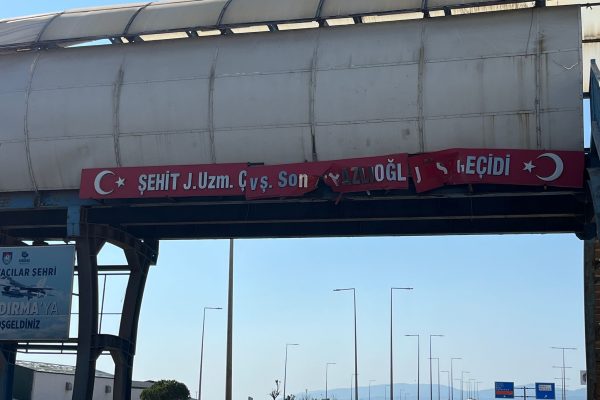 AYNI ÜST GEÇİDE 13 GÜN ARAYLA YİNE ÇARPTILAR