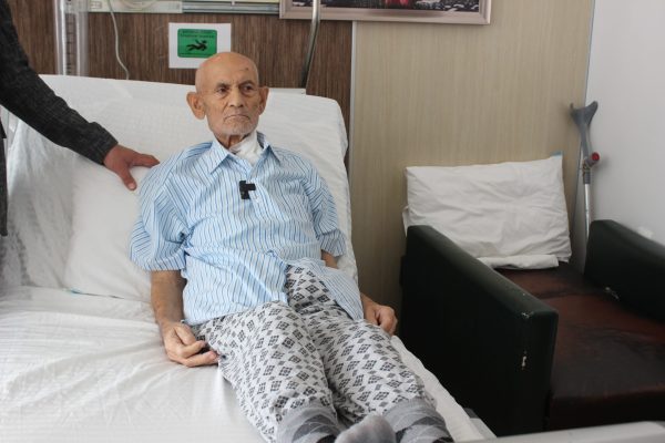 6 AY SONRA İLK KEZ SU İÇEBİLDİ