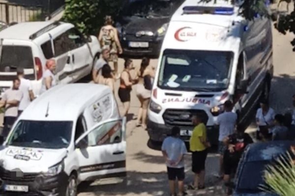 ERDEK’TE TRAFİK KAZALARININ SONU GELMİYOR