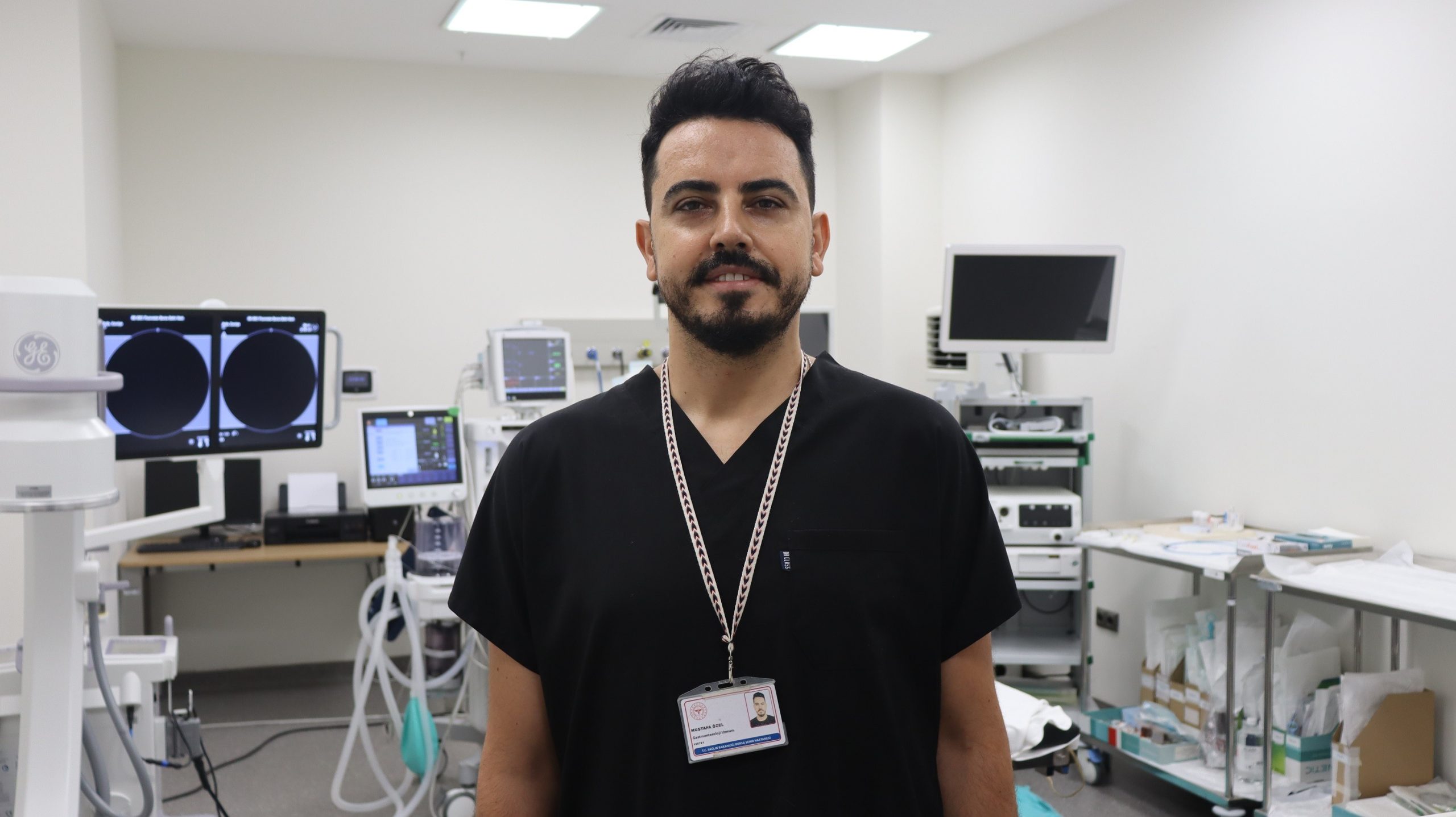 Hepatit görülme sıklığının her yıl arttığına dikkat çeken Gastroenteroloji Uzmanı