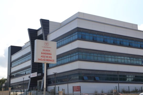 6 AYDA 61 BİN KİŞİYE POLİKİLİNİK HİZMETİ VERİLDİ