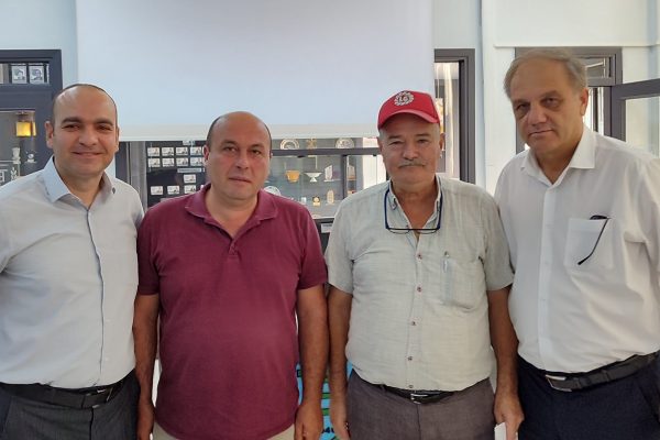 İLK AYÇİÇEK MAHSULÜ BORSADA İŞLEM GÖRDÜ