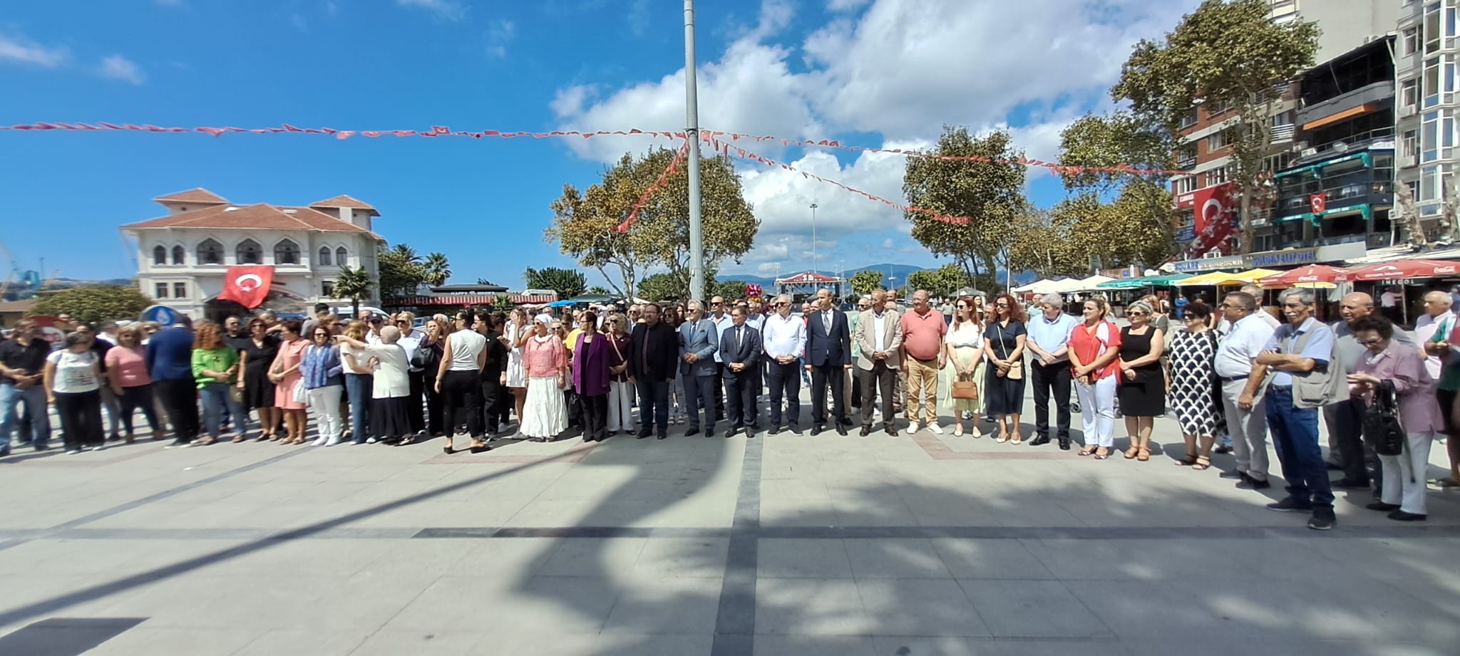 CHP ve birçok STK 30 Ağustos Zafer Bayramını alternatif tören