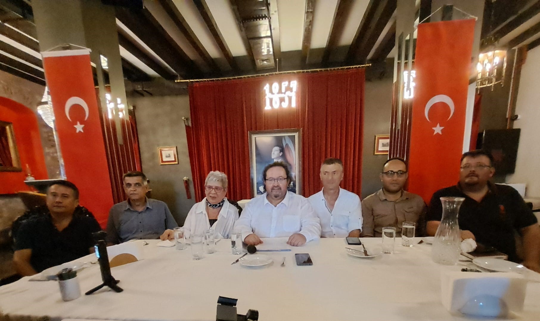 Kent Konseyi Başkan adayı Murat Ergöz düzenlediği basın toplantısı ile