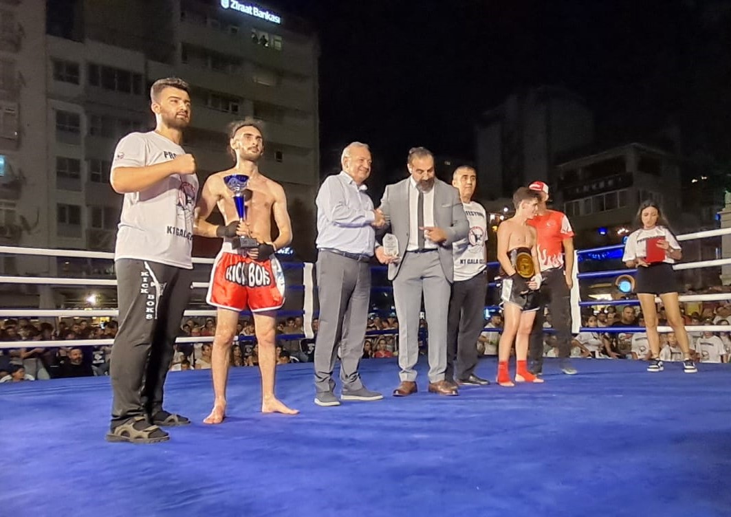 Milli Takım Antrenörlerinde Rambo Hakan Profesyonel Gala Gecesi müthiş müsabakalar