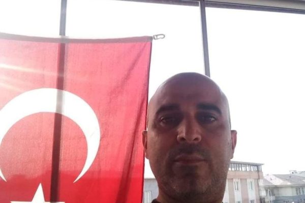BAŞKAN YARDIMCISI HALI SAHADA HAYATINI KAYBETTİ