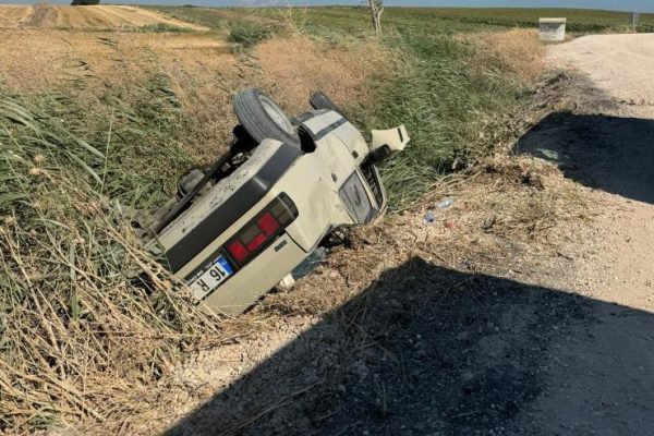 BANDIRMA’DAKİ KAZADA SÜRÜCÜ YARALANDI