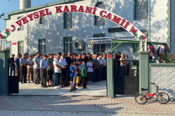 BABA KURBANI EYLEM SON YOLCULUĞUNA UĞURLANDI