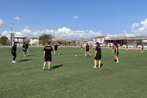 BANDIRMAGÜCÜ YETENEKLİ KADIN FUTBOLCULARI ARIYOR