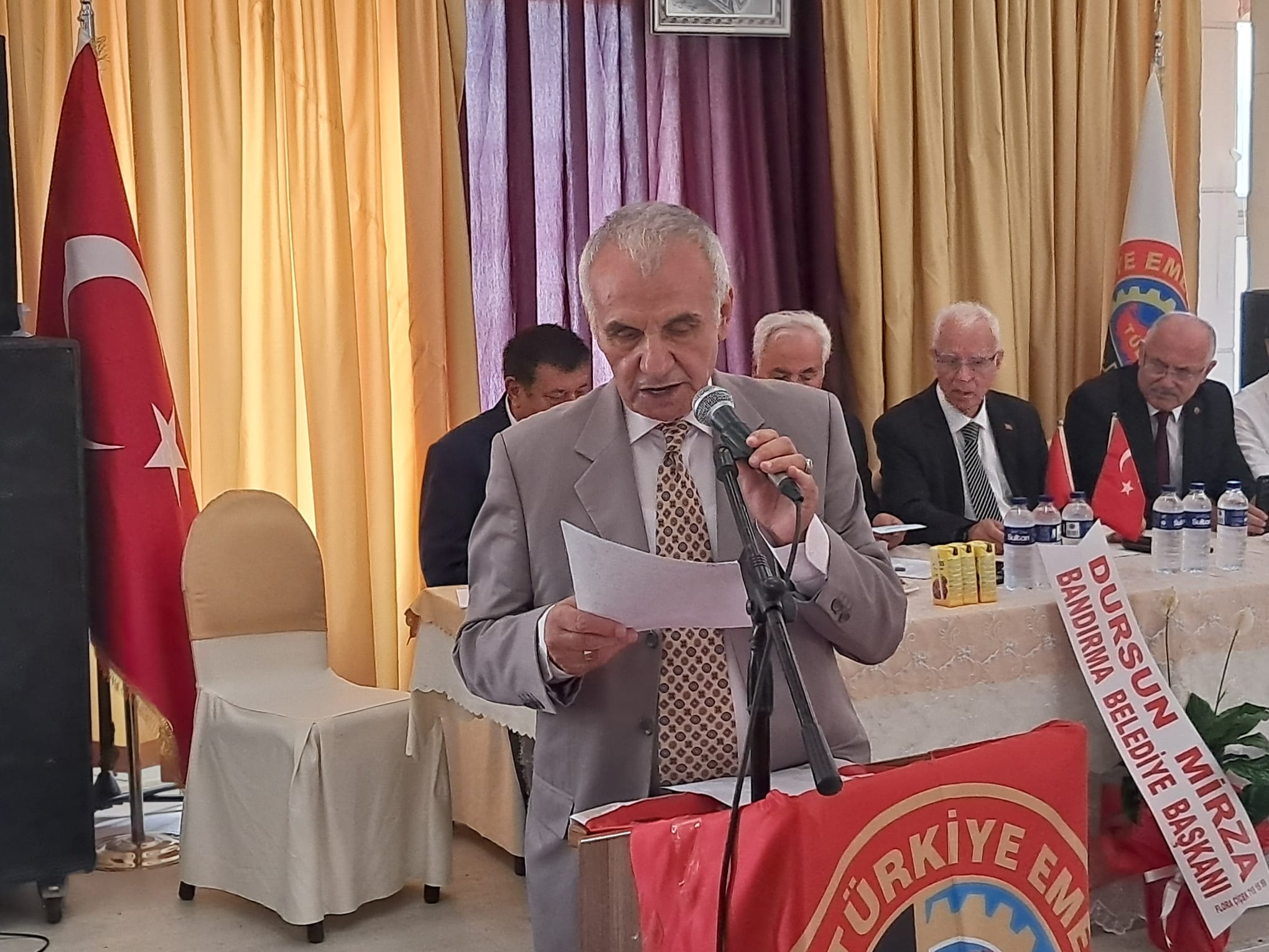 Emekliler Derneği Bandırma Şubesinin 13. Olağan Genel Kurulu gerçekleştirildi. Belediye